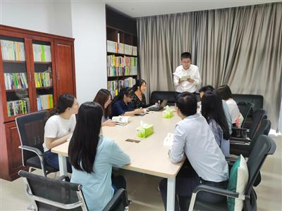 公司团支部开展第五期“青听金控”——中秋诗词鉴赏活动